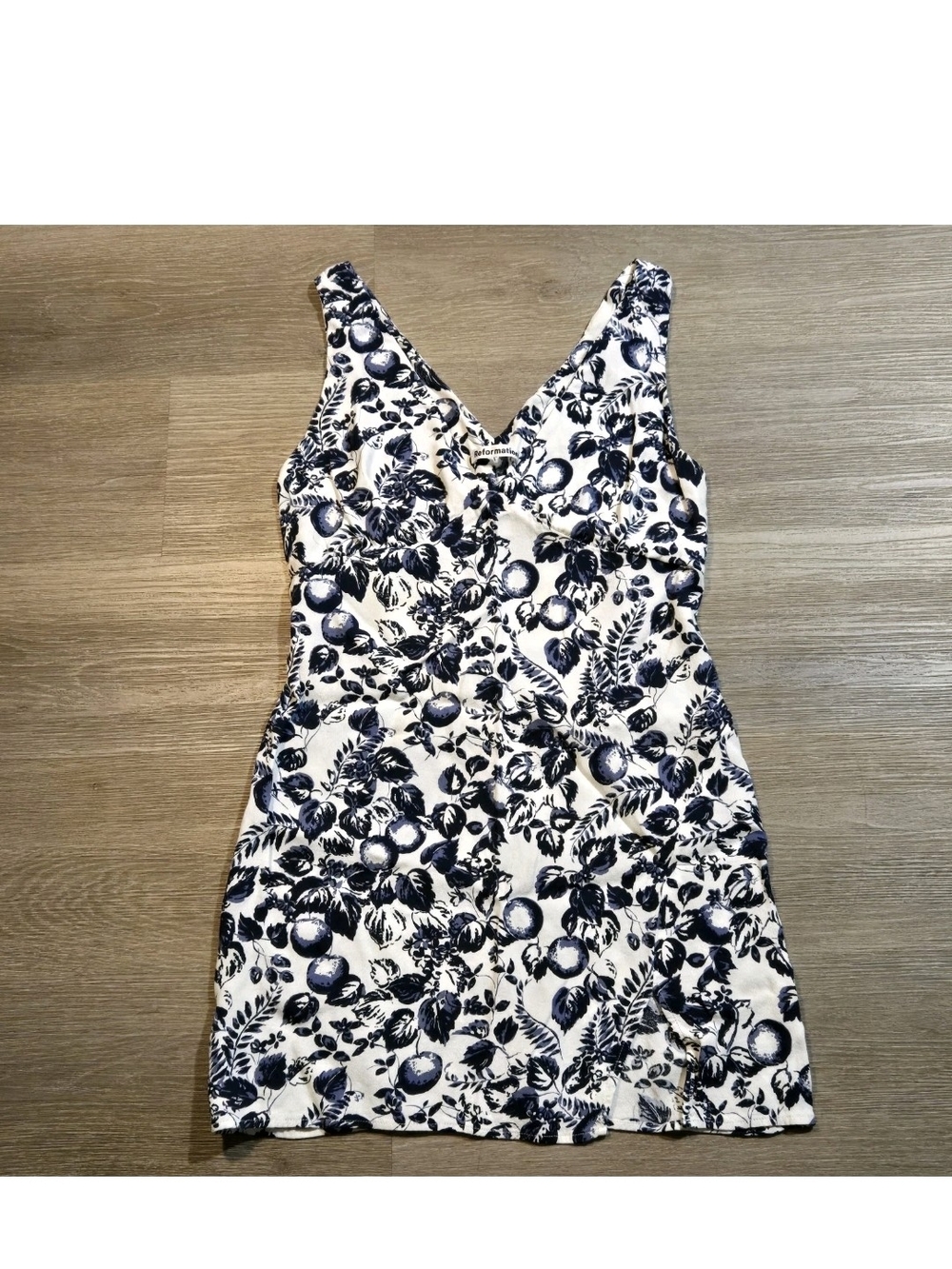Reformation All Over Fruit Print Mini Slip Dress Womens Medium Sundress White - Picture 2 of 9